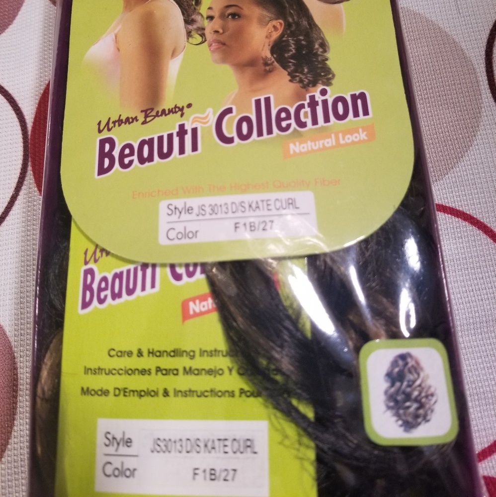 New Draw String Ponytails - Picture 3 of 6